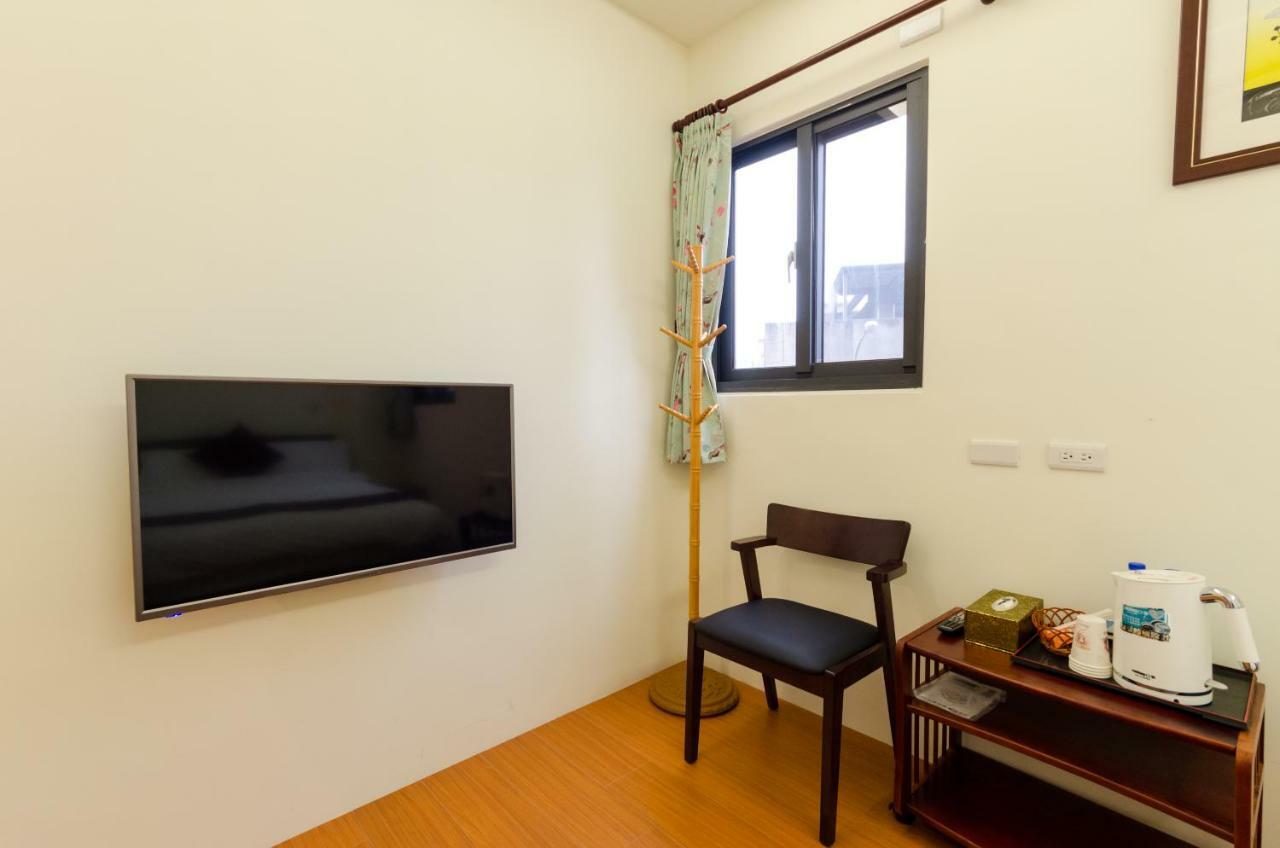 9X9 Homestay Hualien Buitenkant foto